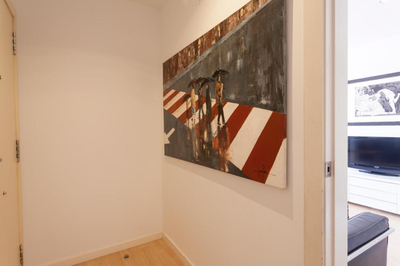 Plaza Catalunya City Center Apartments Барселона Екстериор снимка