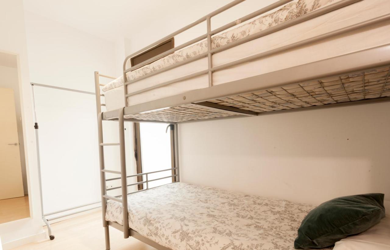 Plaza Catalunya City Center Apartments Барселона Екстериор снимка
