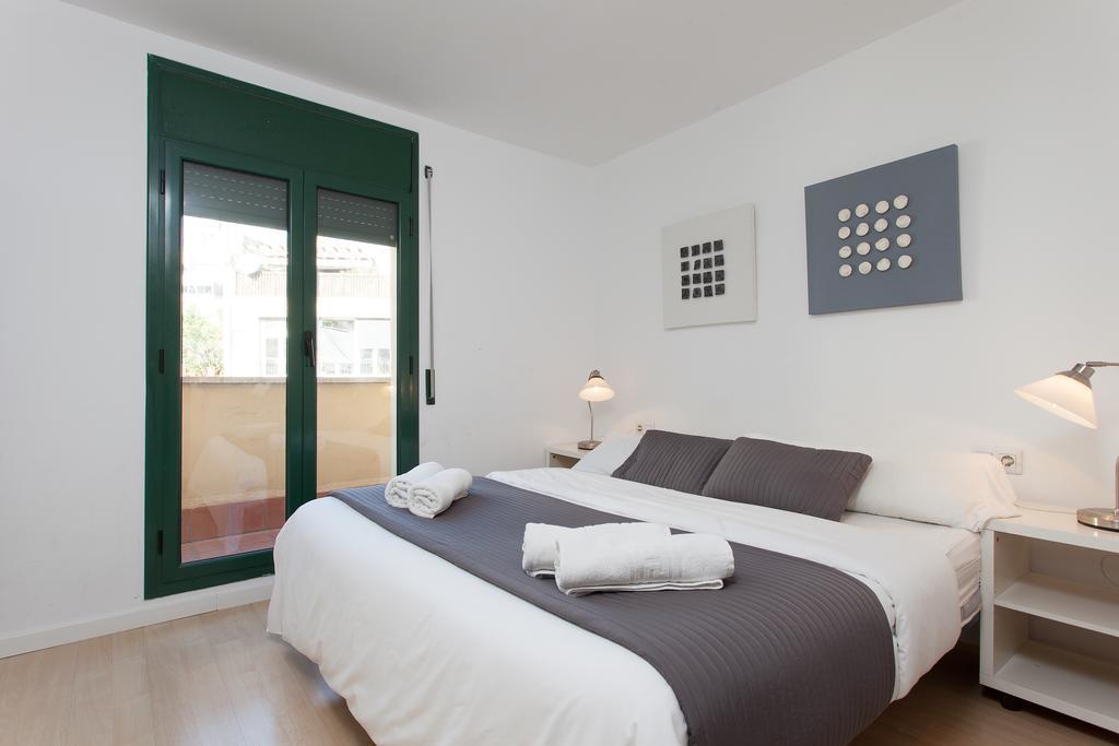 Plaza Catalunya City Center Apartments Барселона Екстериор снимка
