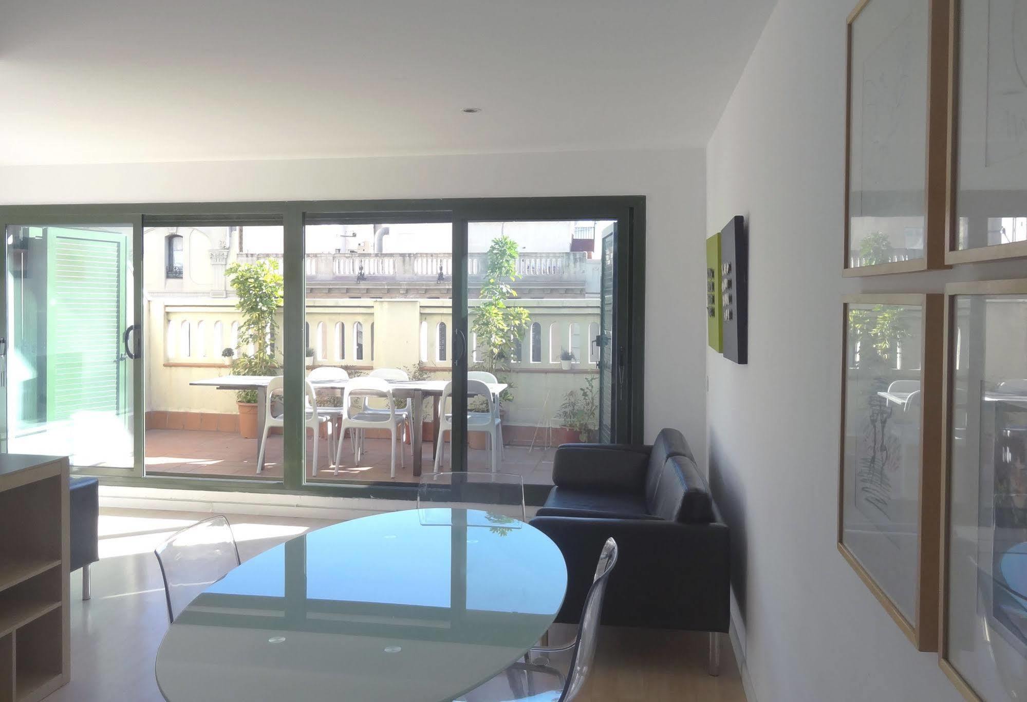 Plaza Catalunya City Center Apartments Барселона Екстериор снимка